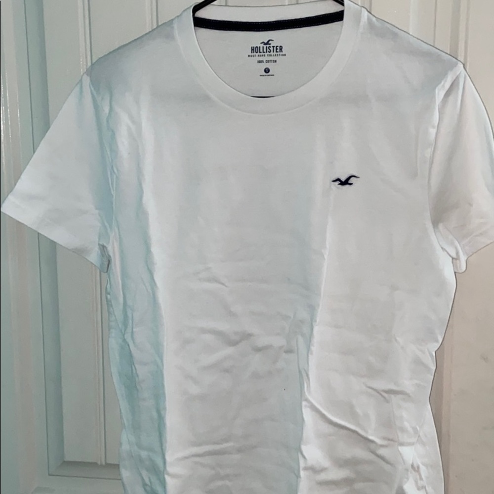 Hollister shirt